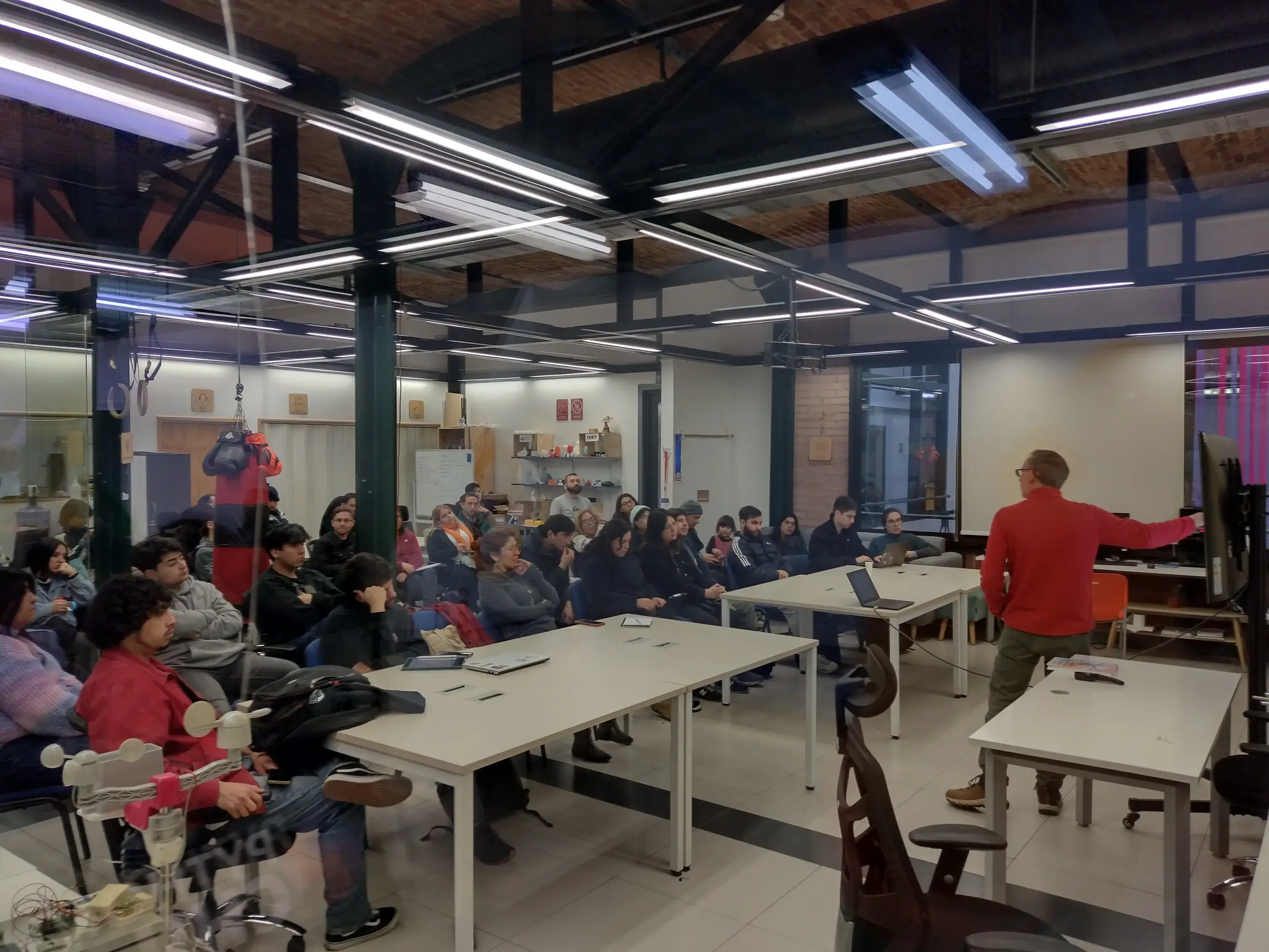 🚀 PyDay Valparaíso 2024: Innovación, Aprendizaje y Comunidad en su Máxima Expresión 🐍 Image